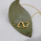 everlasting  love 10k   gold  beautifull necklace
